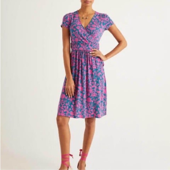 Boden Lola Wrap Jersey Dress Pink Navy Blue Floral Size 12P - Picture 3 of 13